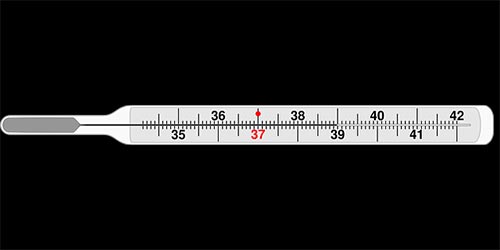Termómetro que indica fiebre, la cuál no puede existir durmiendo en una piramicama